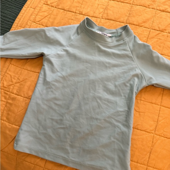 MINNOW Rashguard 2T - Picture 2 of 3